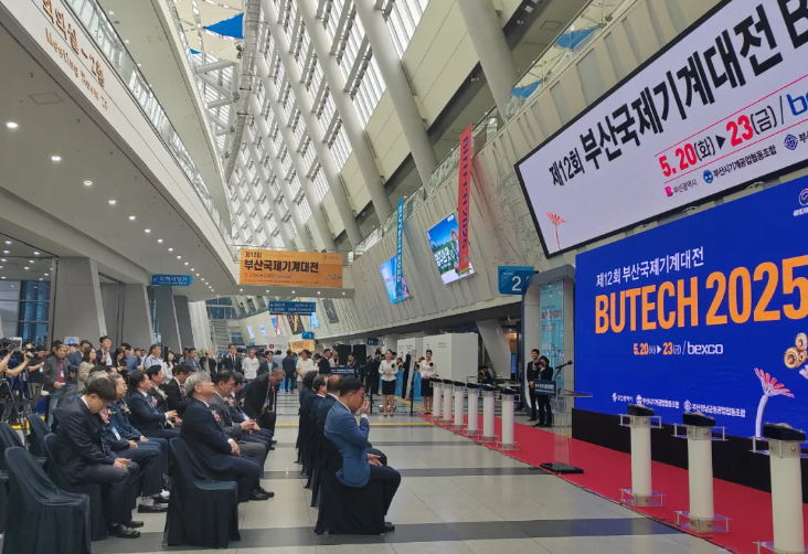 1749699135315598.png image.png